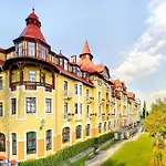 Grand Praha 4* Tatranská Lomnica