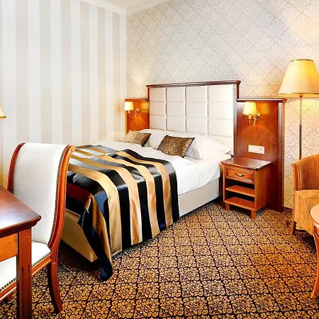Grand Praha فندق