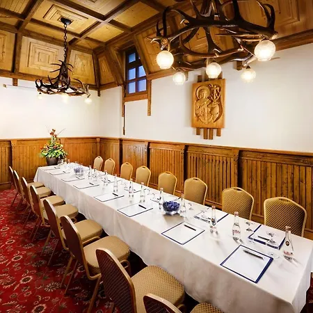 Grand Praha 4*