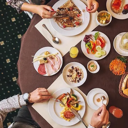 Grand Praha Hotel 4*