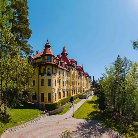 Hotel Grand Praha 4*