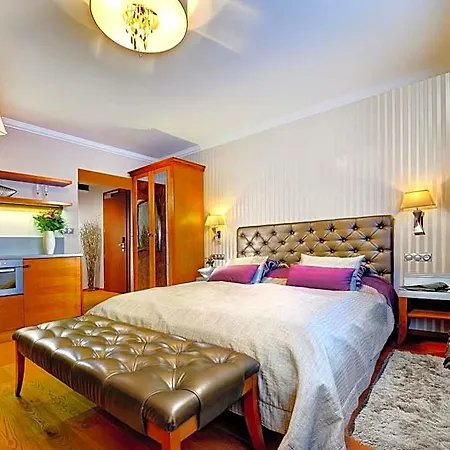Hotel Grand Praha 4*