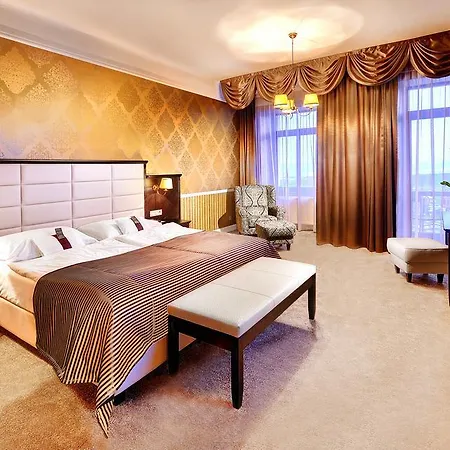 Grand Praha Hotel