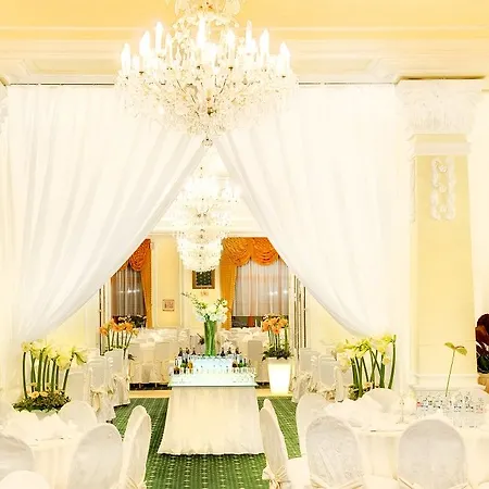 Grand Praha Hotel