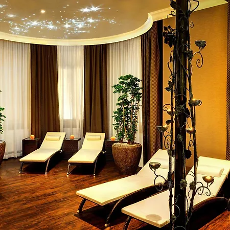 Grand Praha Tátralomnic